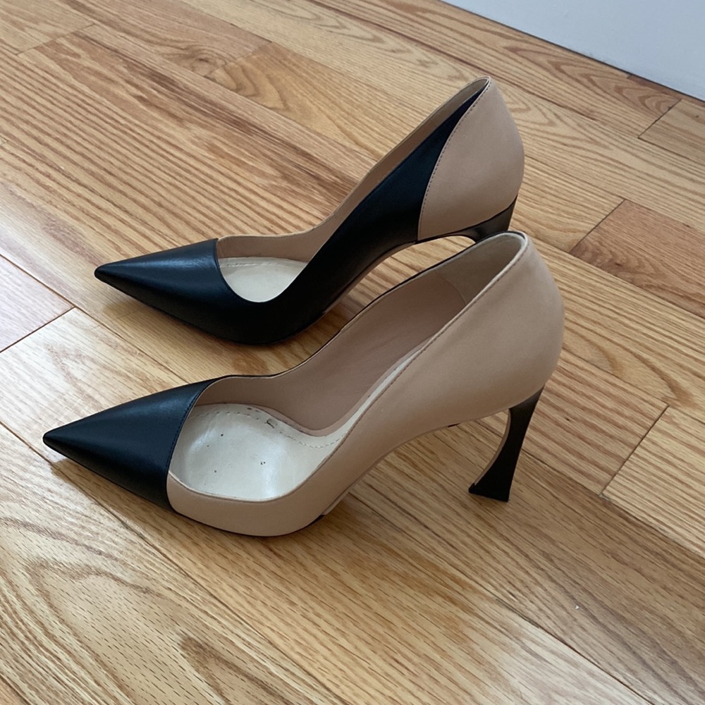 Christian Dior Black and Tan Pumps - Picture 4 of 6